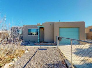 1315 Vitalia St, Santa Fe, NM 87505