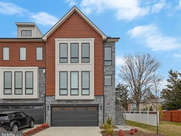7686 Morris St, Falls Church, VA 22043
