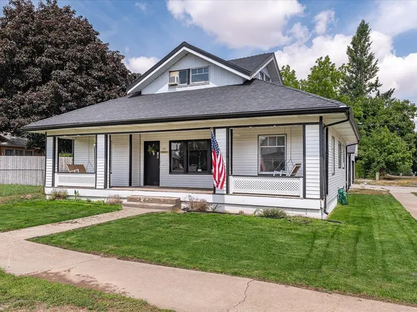 902 Main St, Davenport, WA 99122