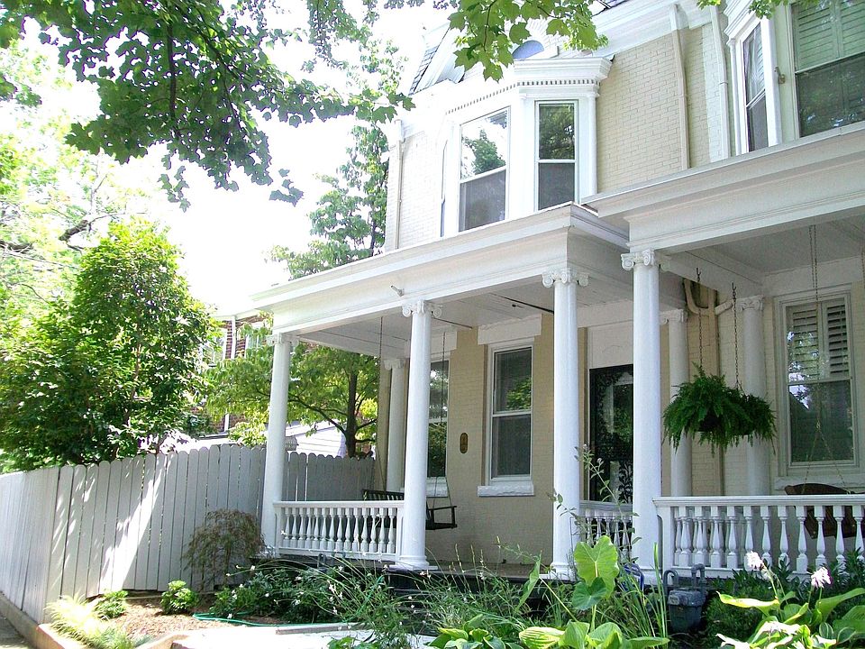 1st image of 2405 Kensington Ave