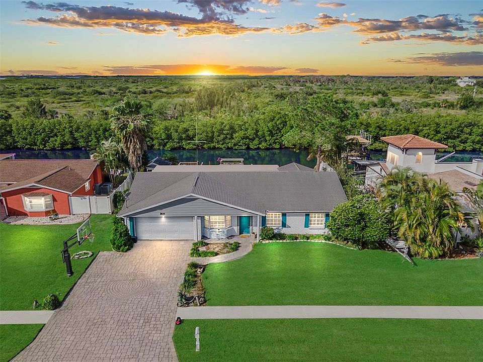 1st image of 4616 BAY CREST DRIVE