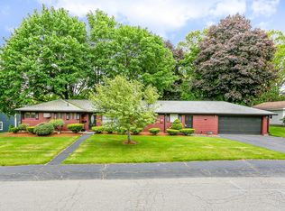 23 Russell Cir, Natick, MA 01760