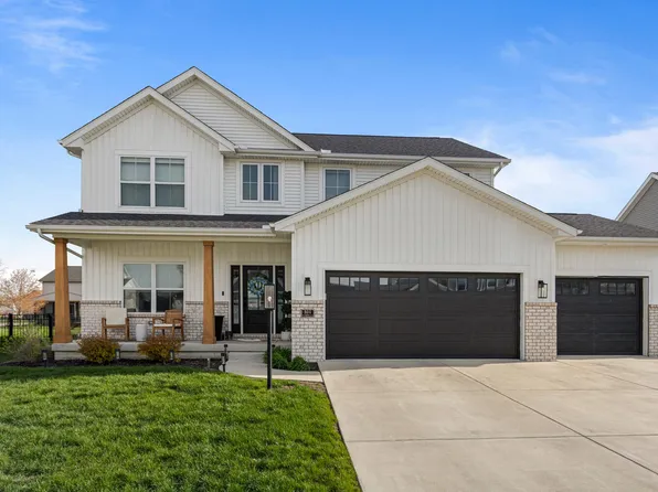 504 Isabella Dr, Mahomet, IL 61853