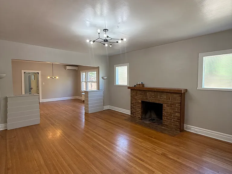 647 N Ogden St #647 — Photo 7