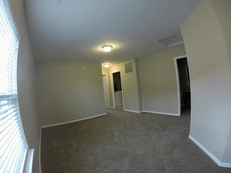 10223 Cumberland Pointe Blvd — Photo 4