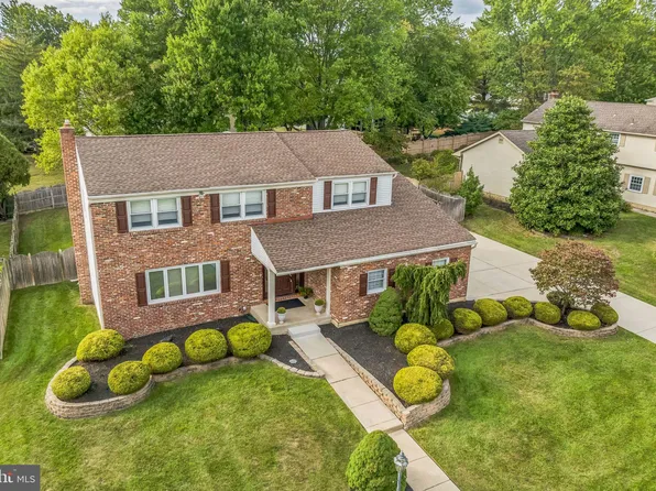 503 Heartwood Rd, Cherry Hill, NJ 08003
