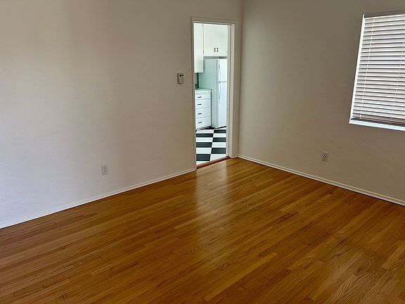 5th image of 4208 Fanuel St APT B