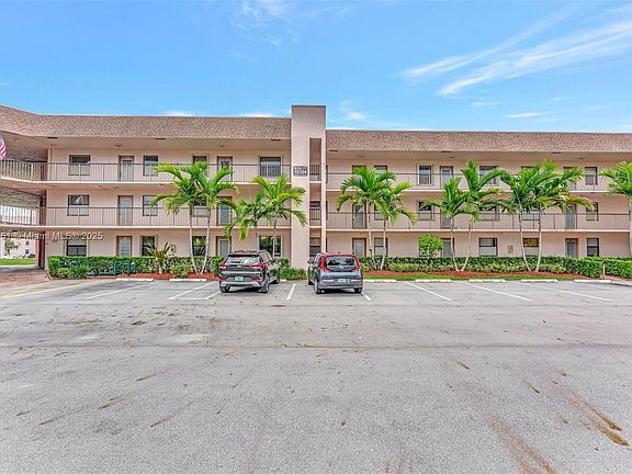 2nd image of 10304 Sunrise Lakes Blvd APT 209