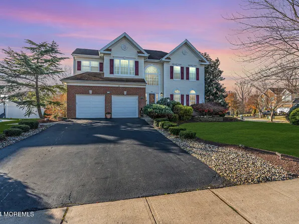 16 Scarborough Drive, Jackson, NJ 08527
