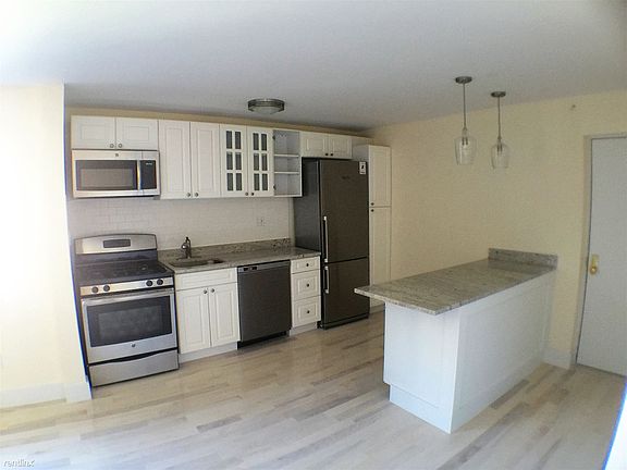 3835d46bb3bbdaf58699bad895926857