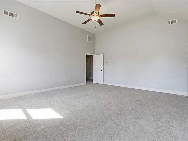6437 Blue Water Dr — Photo 60