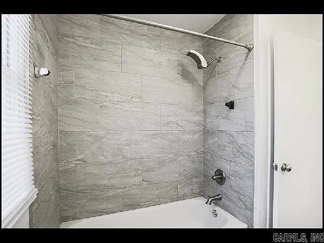 7202 Illinois St — Photo 13