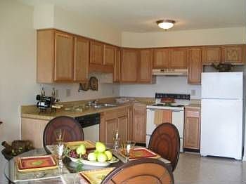4th image of 3542 Edenwood Cir