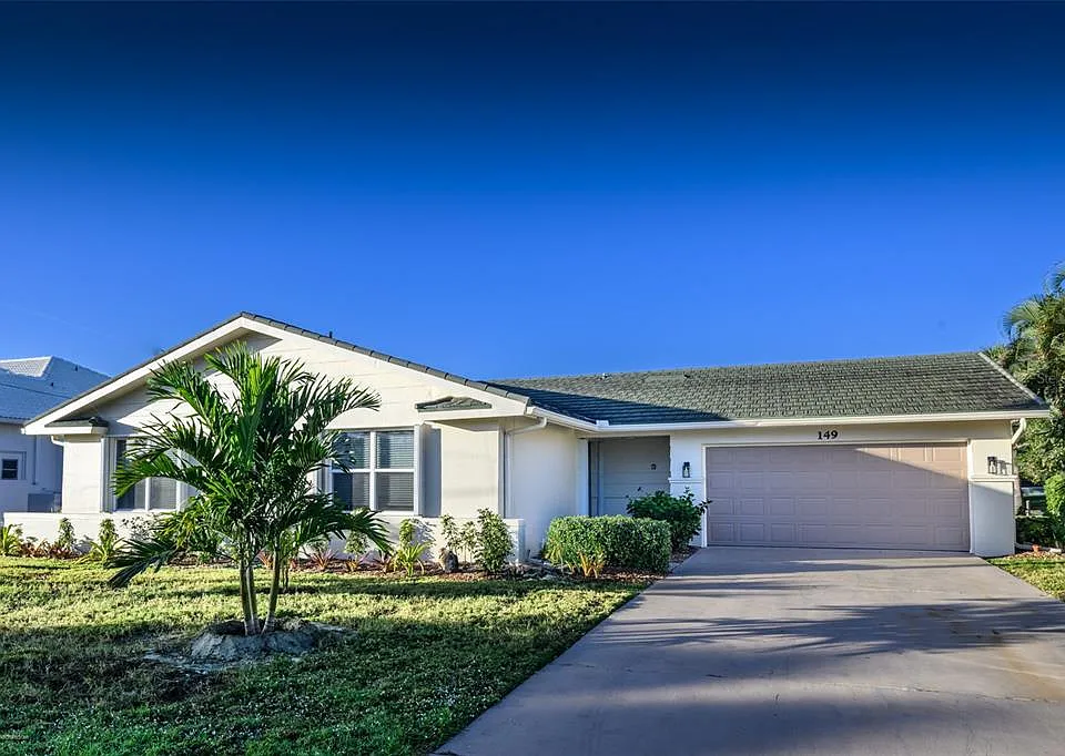 149 Crescent Dr