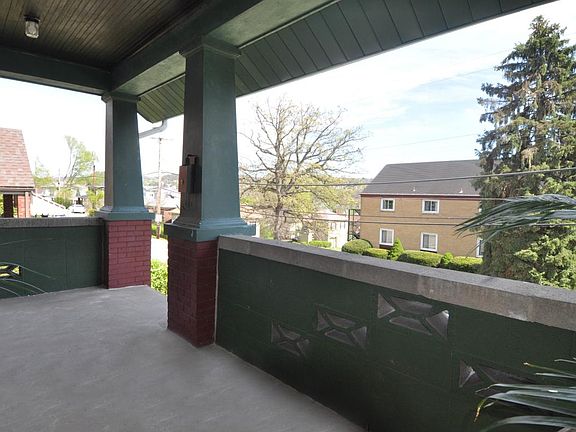 Scenic Front Porch