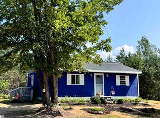 64 Twilight Trl NW, Kalkaska, MI 49646