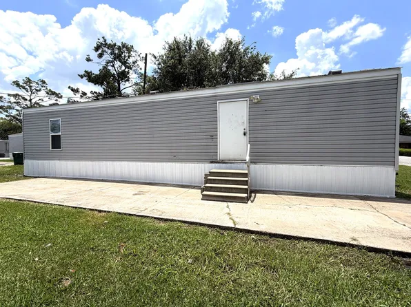 1030 Mildred St Trailer 12, Sulphur, LA 70663