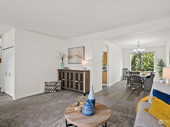 5th image of 16803 118th Avenue Ct E