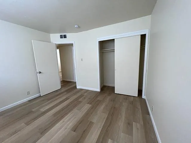 899 Hillside Blvd #8 — Photo 14