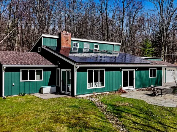 21 Lone Oak Rd, Ithaca, NY 14850