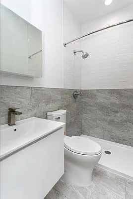 Rented by Corcoran | media 21