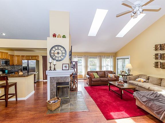 5th image of 10739 Chesapeake Dr S