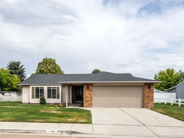 122 Meadowbrook Dr, Nampa, ID 83686