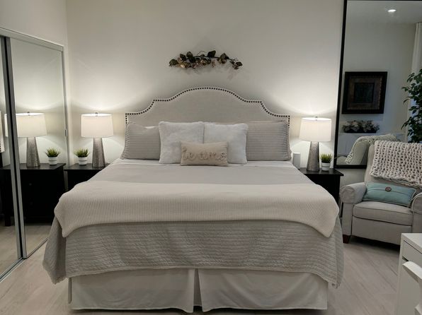 17806 Plummer St, Northridge, CA 91325