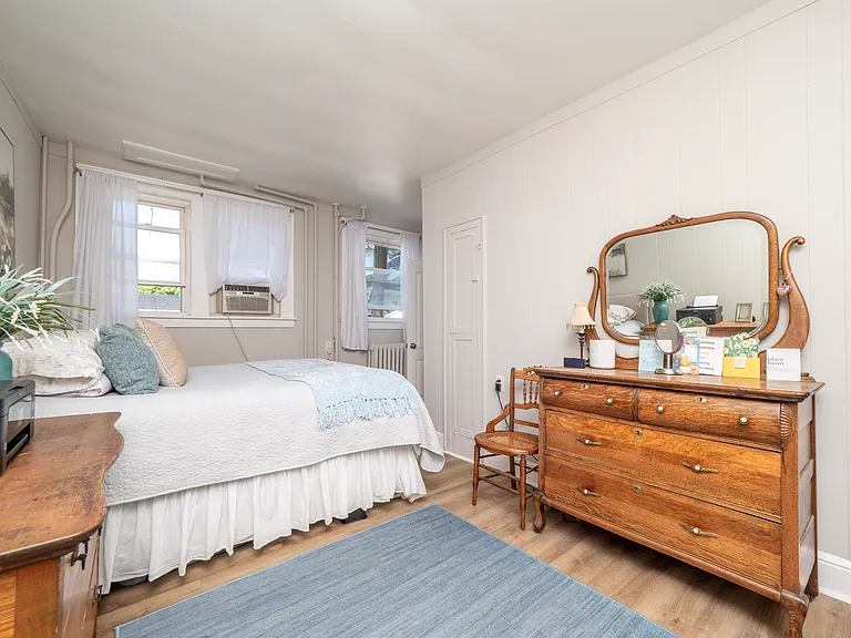 33 Seaview Ave #1B — Photo 16