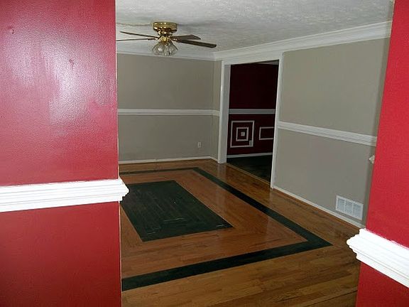 2nd image of 927 Pepperwood Trl