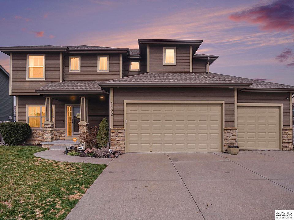 1st image of 4502 Helwig Ave