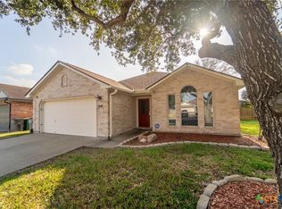 319 Riata, Victoria, TX 77901