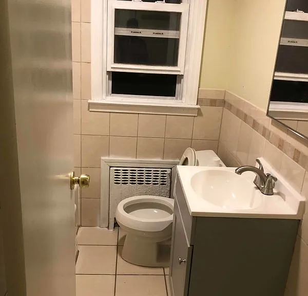 300 Concord Ave #2 — Photo 4