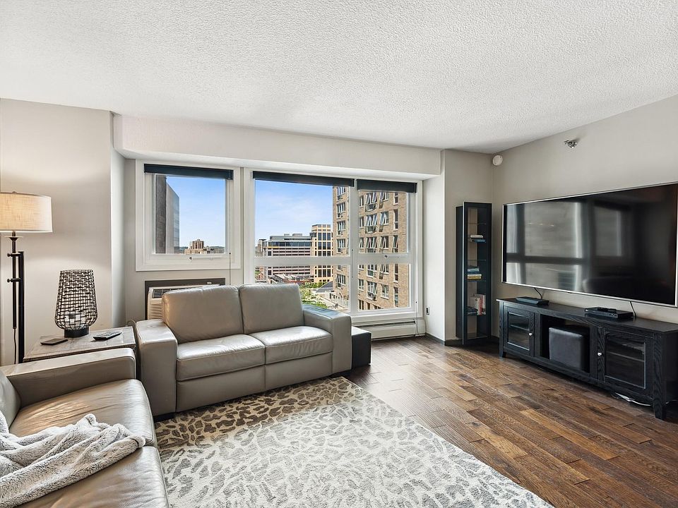 1st image of 433 S 7th St APT 1813