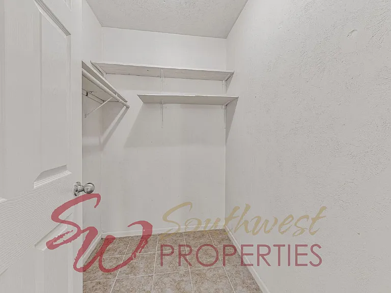 1373 W McNeill St #B — Photo 18