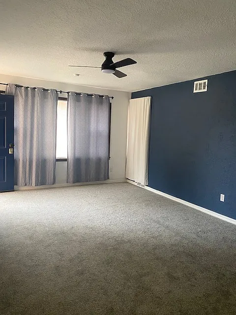 3 bed, 2.5 bath, 1800 sqft, $1,495 — Photo 2
