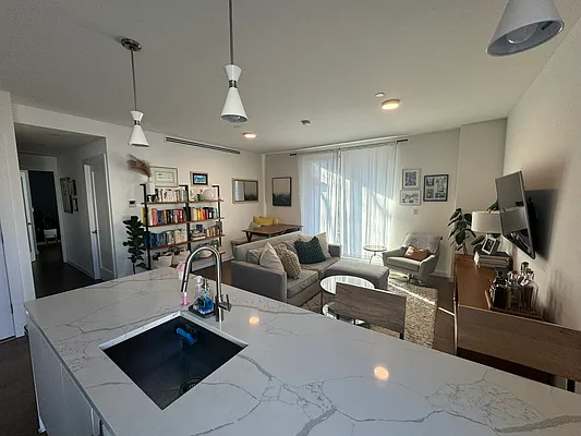 Rented by Owner | media 6