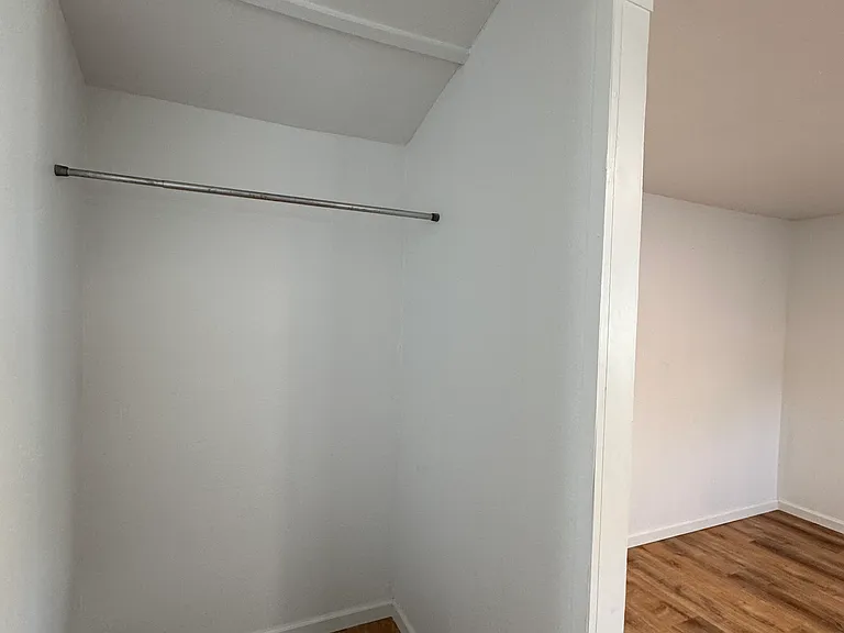 808 N J St — Photo 10