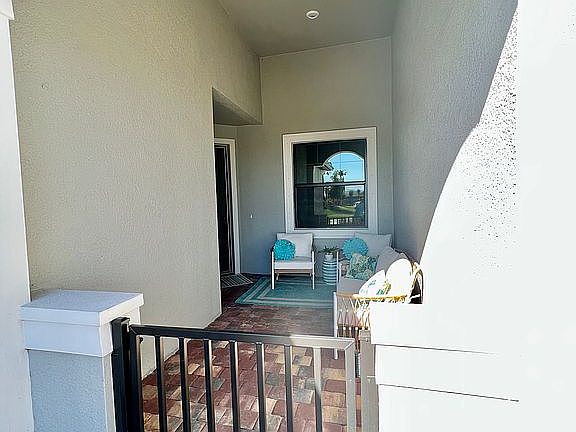 2nd image of 12330 Canal Grande Dr