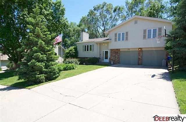 1st image of 1921 Morrie Dr