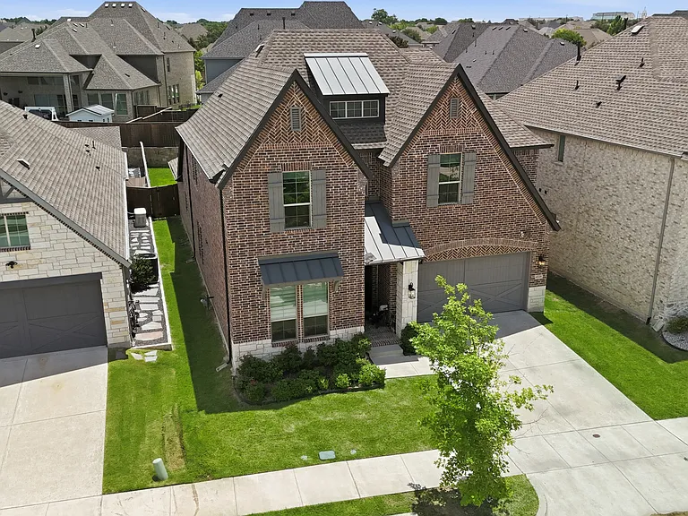 4728 Brockwell Dr — Photo 23