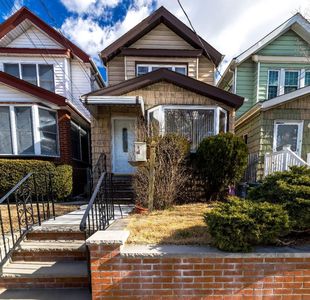 8933 92 Street, Jamaica, NY, 11421