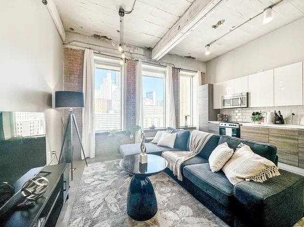 555 Evergreen St, Dallas, TX