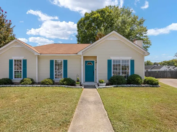 206 Cedar Bend Cir, Helena, AL 35080