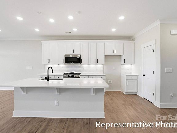 7th image of this home