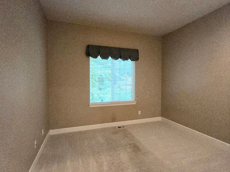 81 Mount Constance Way — Photo 26