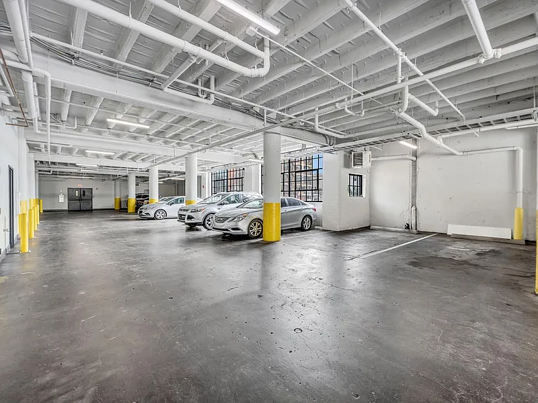Prospect Yard — Photo 31