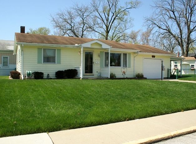 1st image of 605 Willow St