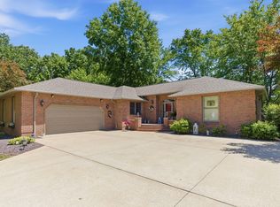 9916 Karnes Rd, West Frankfort, IL 62896