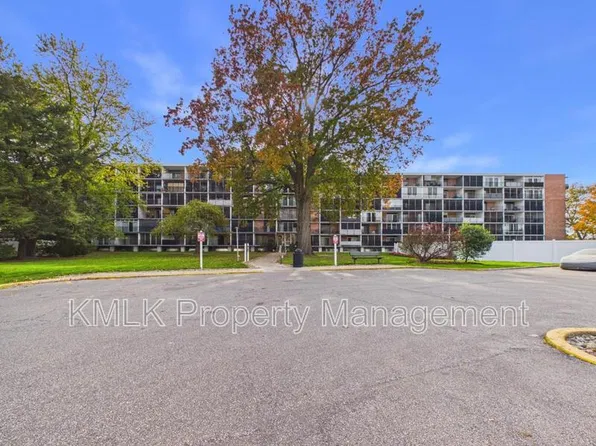 2331 E Market St APT 522, Akron, OH 44312